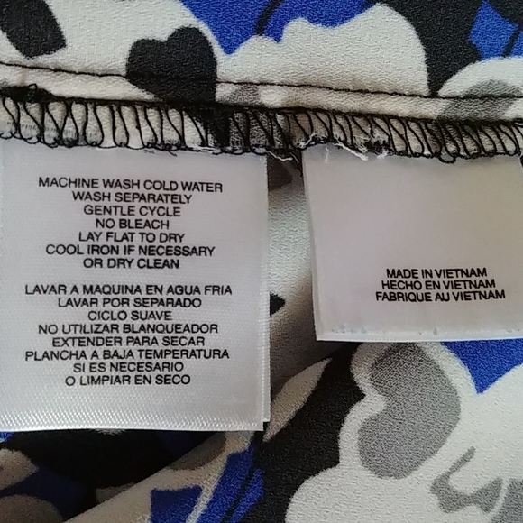 Nine West 🛍️ Women's Sleeve Blouse Sz XS - Picture 7 of 7